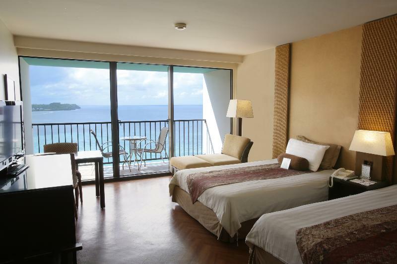 Guam Reef Hotel Тьюмон Екстер'єр фото